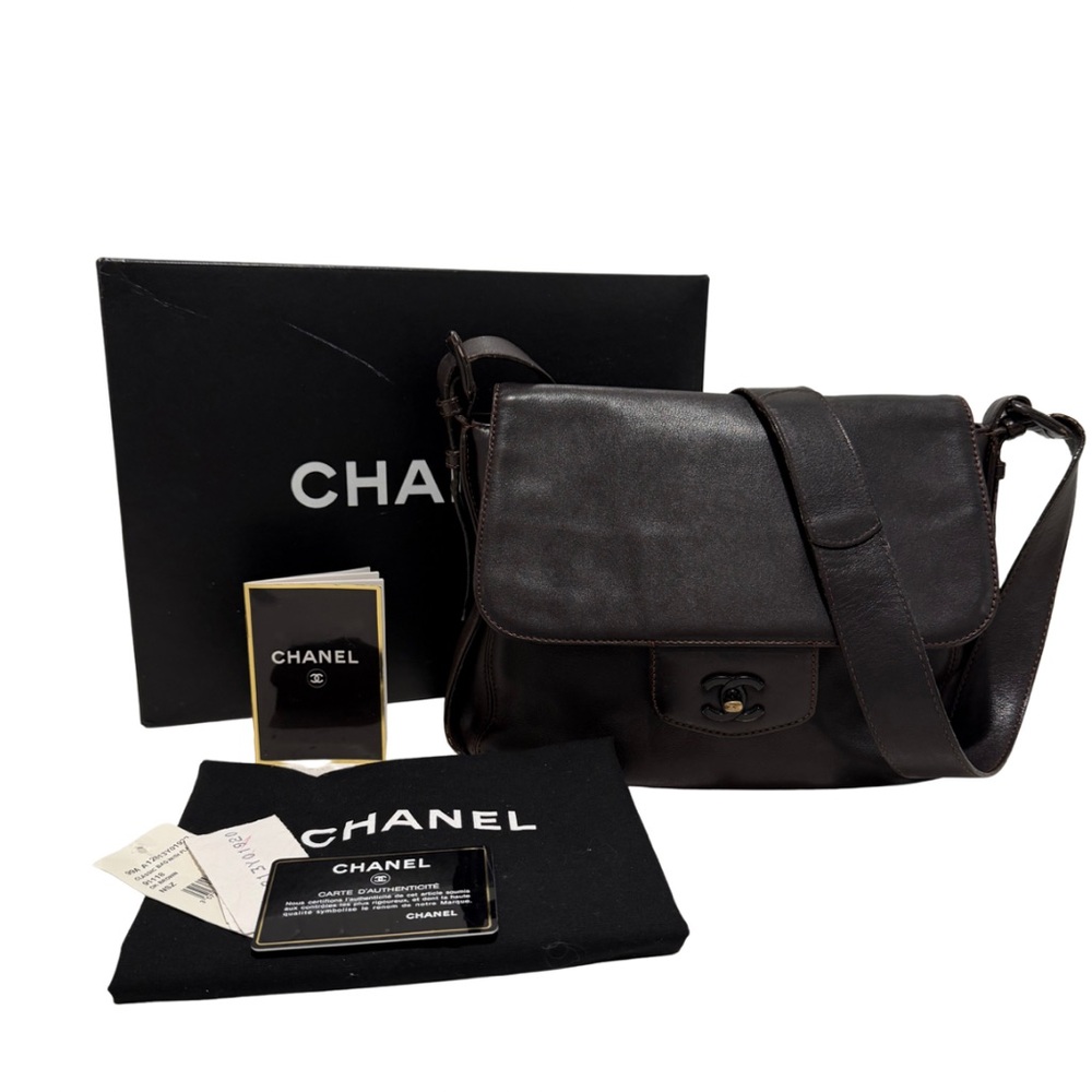 Vintage CHANEL Dark Brown Leather Messenger Bag – Authentic, With Full Set